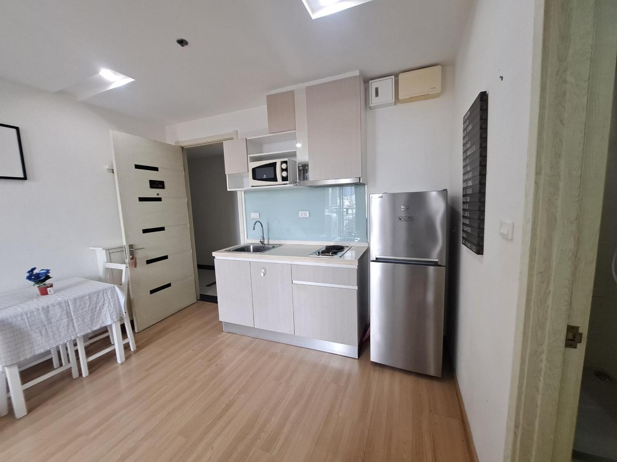 In With Swimming Pool Near Malls And Train Appart hôtel *